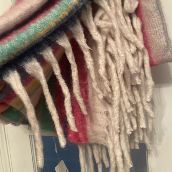 NWT Free People Blanket /Scarf - Picture 3 of 6